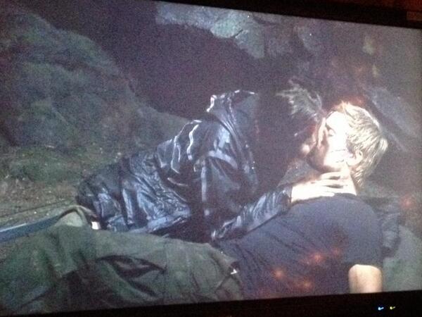 #IGottaAdmit that I did feel something with this kiss...