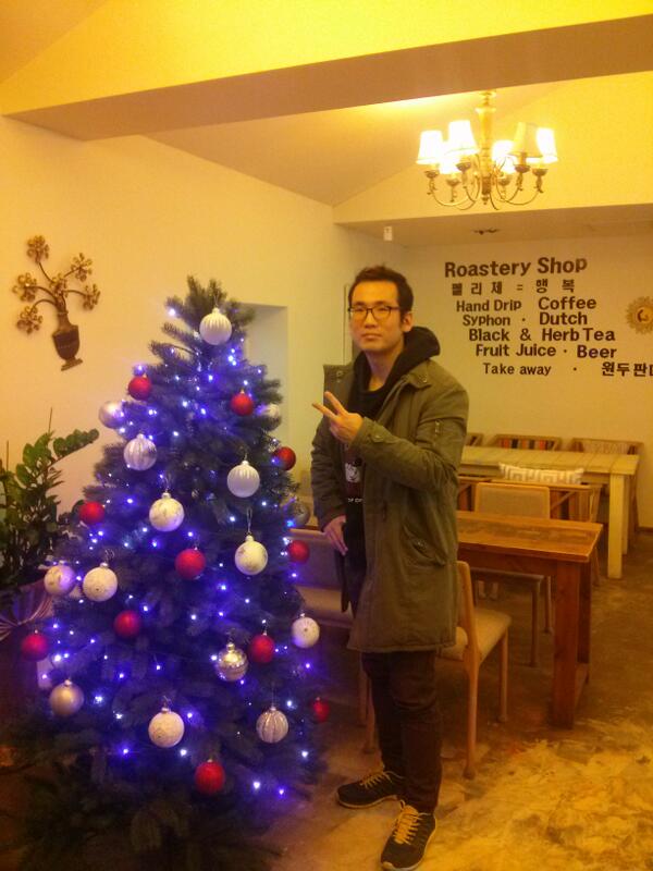 changhoon79's tweet photo. 크리스마스여~~~오고있는가????? http://t.co/cRCGBmcD5P