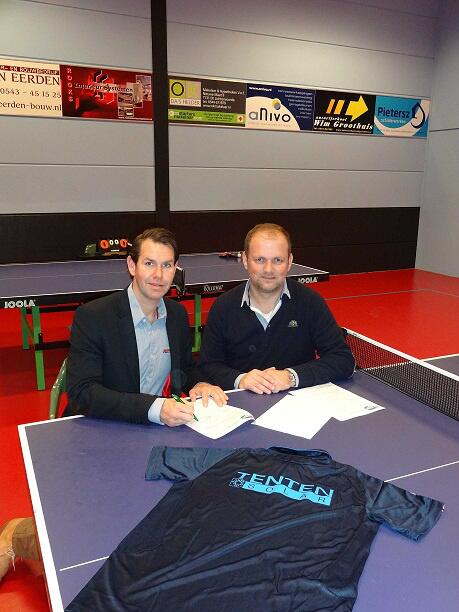 mjahulshof's tweet photo. Afg. zat.hoofdsponsorcontract getekend tussen @tentensolar en @ttvlitac. Bedankt @tentensolar voor het vertrouwen! http://t.co/R8oYpzoSU9