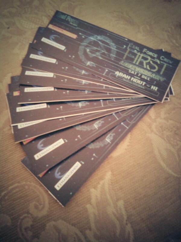 Tiket anniv ZFC udah mulai di jual nih;;) ayoo yg minat bisa langsung mention ke sinii. Gerceppp keburu keabisann;)