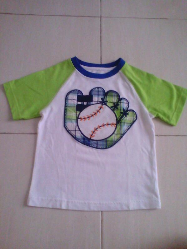 kaos j.khaki size 3T. idr45