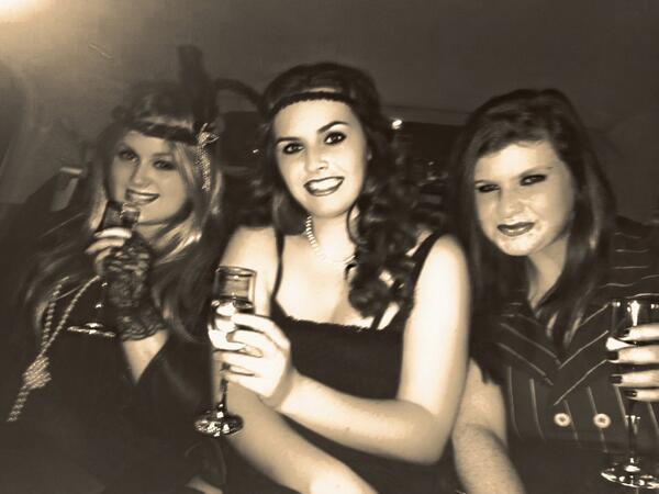 MichelleJoyce88's tweet photo. #1920s #fancydress #BestSaturdayNightEver #theAdonisCabaret #Leeds http://t.co/18zaxlod6U