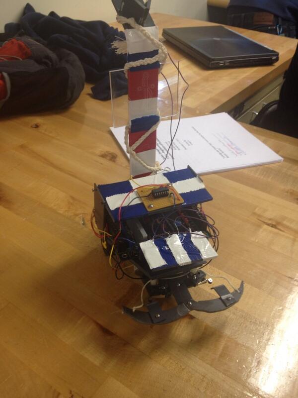 michpasquale's tweet image. it&apos;s all up to you little guy, work your magic #robotbattles