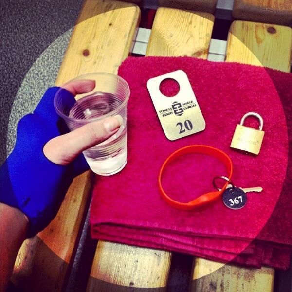 thealinacake's tweet photo. Я очень люблю т��енировки💪👍 http://t.co/O8IMVVkEYz