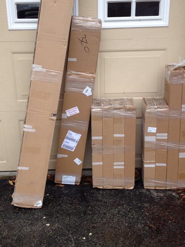 lilabel2's tweet photo. Huge thanks to ups for lining my delivery up along the garage today lay flat must mean nothing #annoyed #imhome http://t.co/sP1vyeSqu3