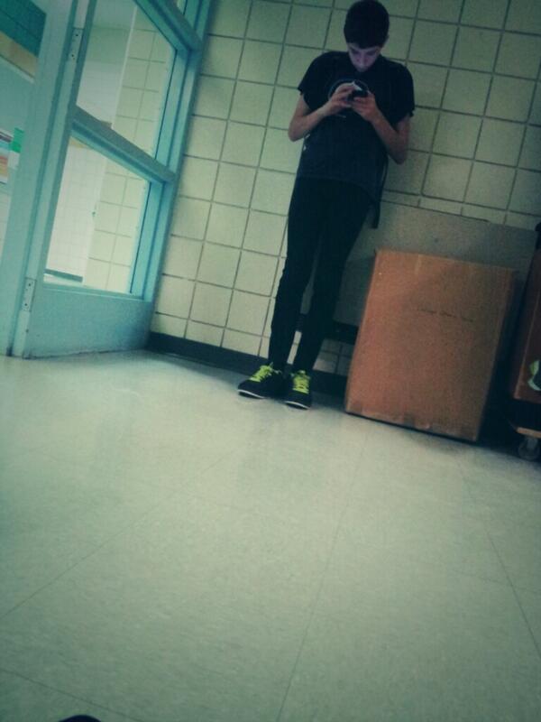 LavalleeHannah's tweet image. I go to a school where guys wear tighter pants than me #CJSprobs