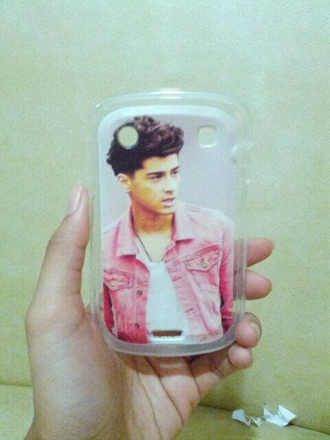 takeyourcase tweet picture
