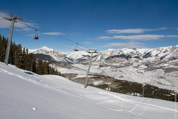skicrestedbutte's tweet image. Great opening for Paradiselift this past weekend #skiing #views #thismustbejustlkelivinginparadise photo: Robb Pennie