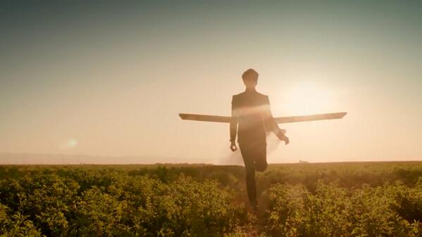 XXVcentury's tweet photo. Francis and the Lights - Like a Dream http://t.co/EFQ0xFxPBW http://t.co/06bQhVCUTA