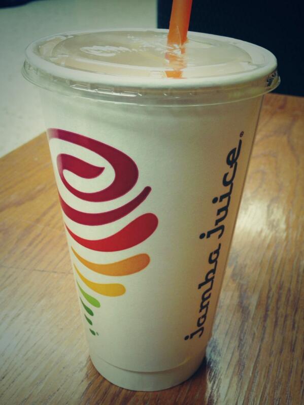 ccakecarlson's tweet photo. The person who figures out how make warm Jamba Juice smoothies will make millions. #shivering http://t.co/oOd8X8xj2w