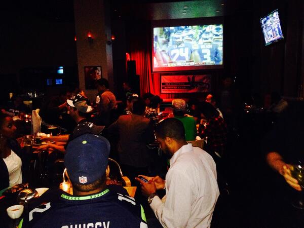 Novel Bar tweet media