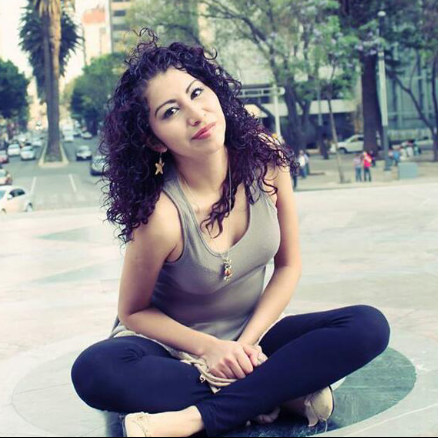 Ratn12's tweet photo. Difunde por favor Thalia Reyna García desaparecida 30/11/2013 #Edomex  http://t.co/5hHXGnOPf5” http://t.co/gXsyNSRi2P
