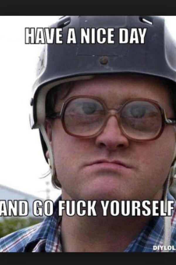 calder_cam's tweet photo. @MutBarterKing 😂😂 http://t.co/fDAR4pZFAr