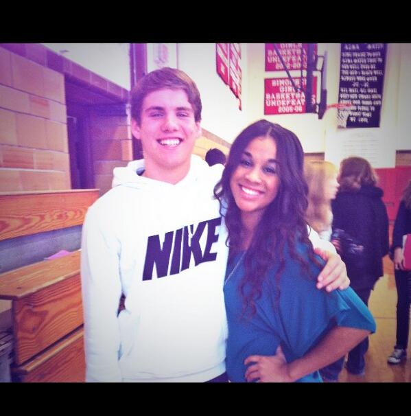 miaa_renee's tweet photo. #MCM ; @huffy98😋 http://t.co/vCBrEOmFza
