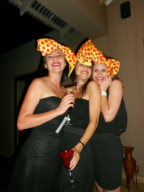 cili4444's tweet photo. “@aniendutoit: Sal j bly vir appel en n ui @cili4444 #missyou #waytowakeup #myner #golddigger http://t.co/Sc4wWqkzP0”#missssings