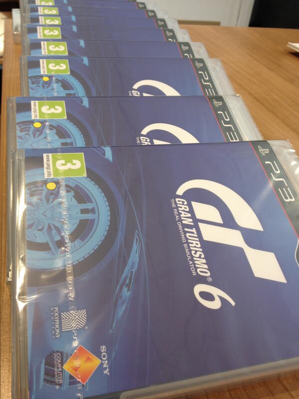 Gamediscounter's tweet photo. Wij hebben #‎GranTurismo6 op voorraad en verkopen hem al! Wees er snel bij! http://t.co/VfQ9QztHmG http://t.co/gBt4Jlbv6N