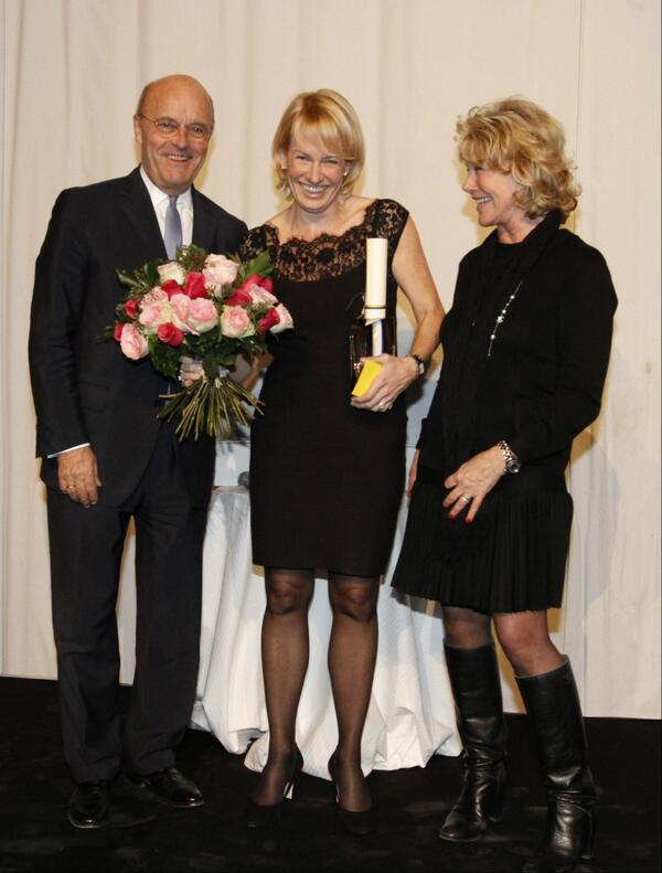 Honored &amp; happy <a href="/AxisIPVideo/">Axis Communications</a> receives the Prix d’Excellence 2013, by @CCSuedeFrance #ccsf bit.ly/18zVYGc