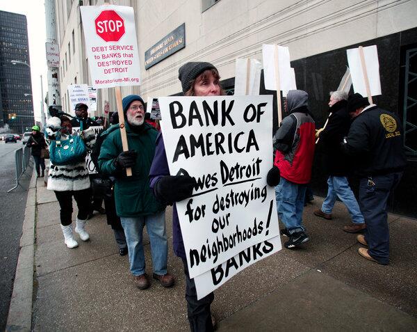 OccupyWallStNYC's tweet image. We stand with the workers of Detroit today against the banks. #Solidarity