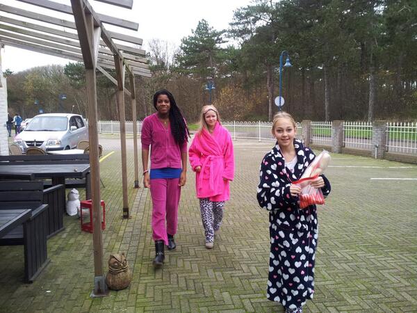 Er hangt zo een #ontspannen sfeer bij hotel #HetUilenbos. #Ontbijtje halen in je ochtendjas, geen probleem