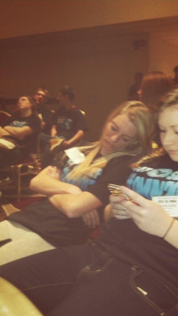 weeks_18's tweet photo. Lol #omun2013 #sleeper http://t.co/CHd2IgP7Xk