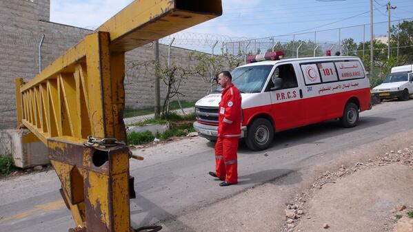 BritishRedCross's tweet image. .@PalestineRCS now describing the many obstacles facing healthcare in conflict including road blocks #SafeHealth