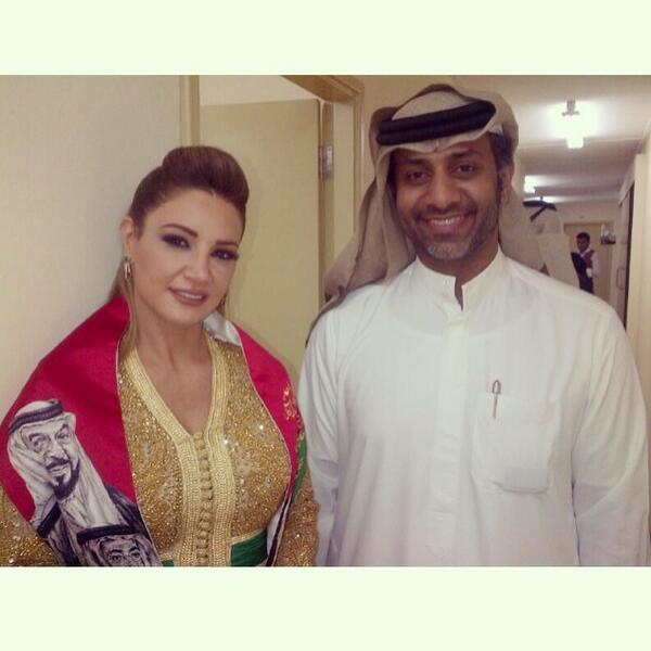 Rashid_AlSaeed's tweet photo. الفنانة #ديانا_حداد حفل #العيد_الوطني 42 أمس بالقريةالعالمية/تنظيم شركة أغاني🎉برعايةوزارةالثقافة/راشدالسعيد http://t.co/O3iGmEr4xG