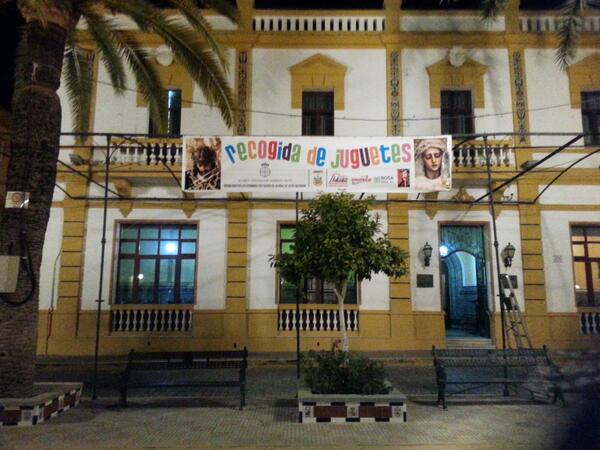 Ya hemos empezado con los preparativos de un día grande  @Arahal_Informa