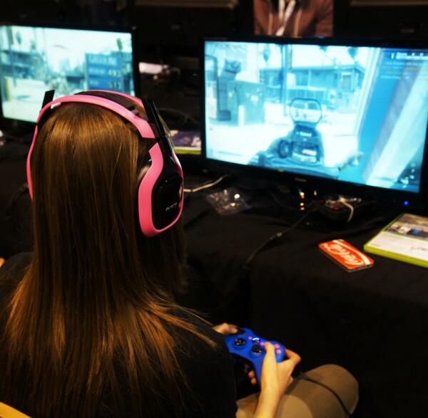 MaximeMXM's tweet image. LAN