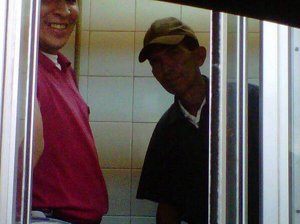 marialescavo's tweet image. Saludos al pana @Javier_Zalez #Pilingo #BurgerKing que pa cuando veniiiss ? Jajaja