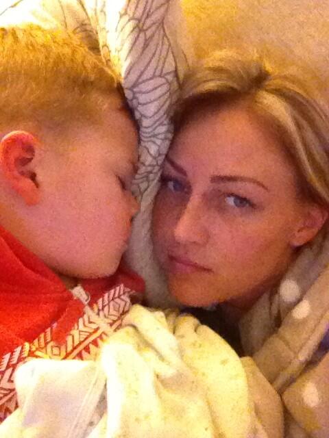 amy539aug's tweet photo. The best things in life r free #myboy #sleeping #snuggling ❤ http://t.co/WwrlWBEPBJ
