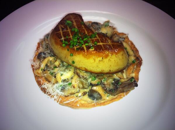10 mushroom tart @Avecbistro, Record sales with this weather!!! James from <a href="/MikuniWild/">Mikuni Wild Harvest</a> hooking it up
#addfoieisamust