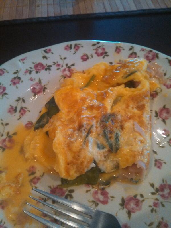 Saman_ttha's tweet image. TRUU rt @arod_96: That looks nasty bro &quot;@_PapiLuis: #ChefPapi 😋