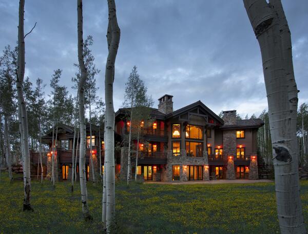 Beecherwalker's tweet photo. Barker's Retreat
Kamas, UT 
Wolf Creek Estates 
28,000 sq. ft. 
$5.5 mil http://t.co/sOn0Ifi1S3