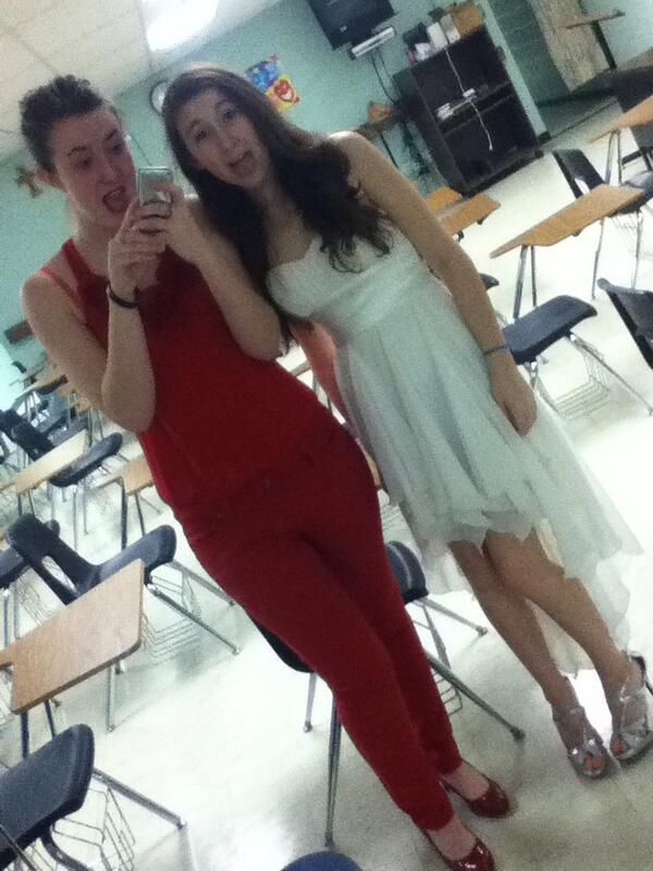 djsuzyd's tweet image. &quot;A friend of Hilter is a friend-o-mine&quot; #TSProblems @BeccaStockover