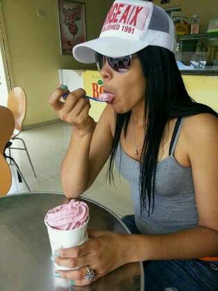 Elisabeth tweet media