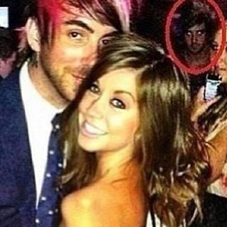 BryanStars's tweet image. Alex Gaskarth has a demon