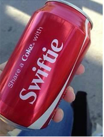 guy_swifties's tweet photo. DONT TOUCH ME IM FAMOUS!!
RT if you're a swiftie

#mtvstar Taylor Swift http://t.co/lmzupeeee0