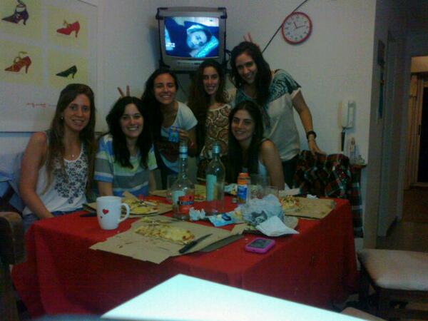 MFlorSuarez's tweet photo. Comidita Rosarina ! @BariGallagher @GuillaPretini @PilarPretini @Cedigiacomo @AntoBocanera http://t.co/VQ7NbtUkDO