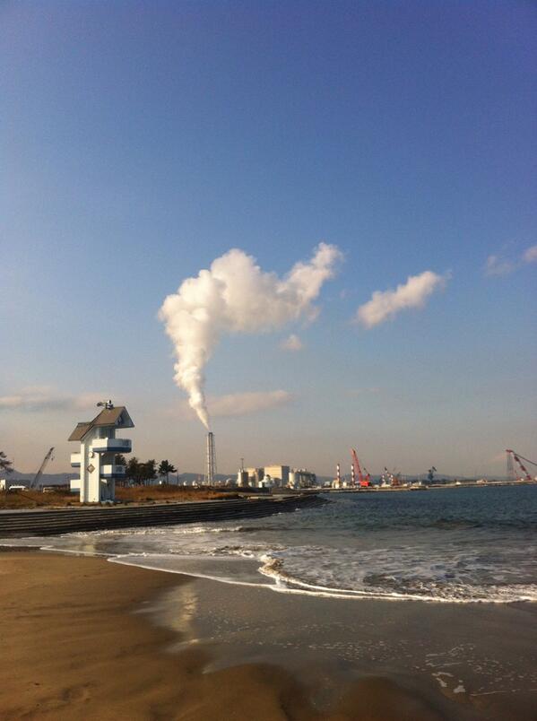Gspot0514's tweet photo. 福島の海は空気がキレイだな〜！ http://t.co/PYpjSUL3re