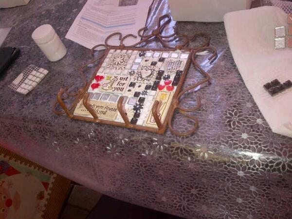 BonitaSuckling's tweet image. The master piece ready for grouting! @RbowsSmilesNPO #SpoilAHero Nurses have loved their treat! (-: