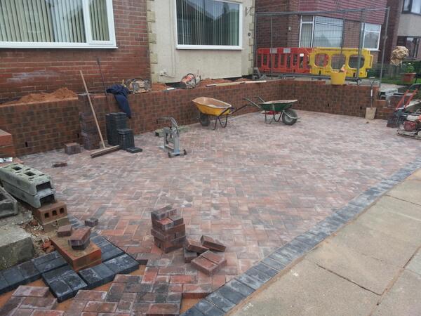 Just finishing off the final bits a pieces and it'll be another job complete.
