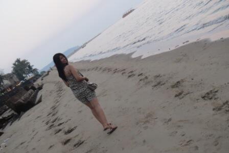 Ashuwritesthis's tweet photo. A stroll on a quiet beach in #Goa #ChangesMyMood @TourismGoa http://t.co/auNwkDd8Lw