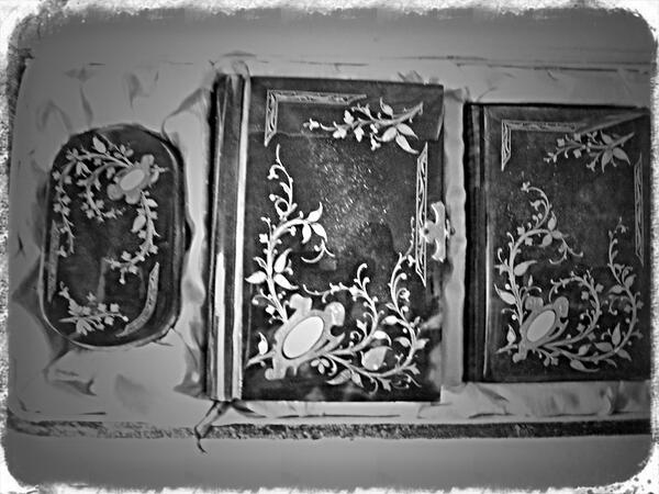 antiquariogarda's tweet photo. La Tartaruga nell'Antiquariato:
http://t.co/GW95Po4ryv
#antichi #Egitto #lavorazioni #tempi #Napoli #intersio http://t.co/0Ylzbz5Ueu