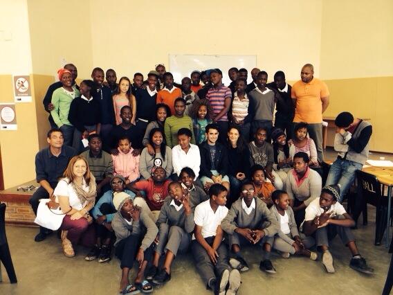KatieHolmes212's tweet photo. Thank u Lalela project for having me....your talent and determination is an inspiration. @lalelaproject http://t.co/4MXcN5sxhp