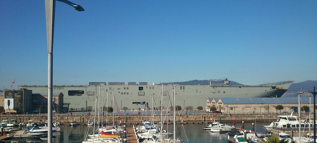 BapV5AFIMAAXX4v.jpg:large