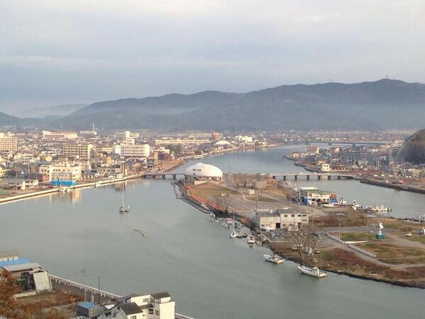 MASATSAT's tweet photo. Since 1000 days after Tsunami attacked my friend sent a photo , today's Ishinomaki. http://t.co/93NretdWmv