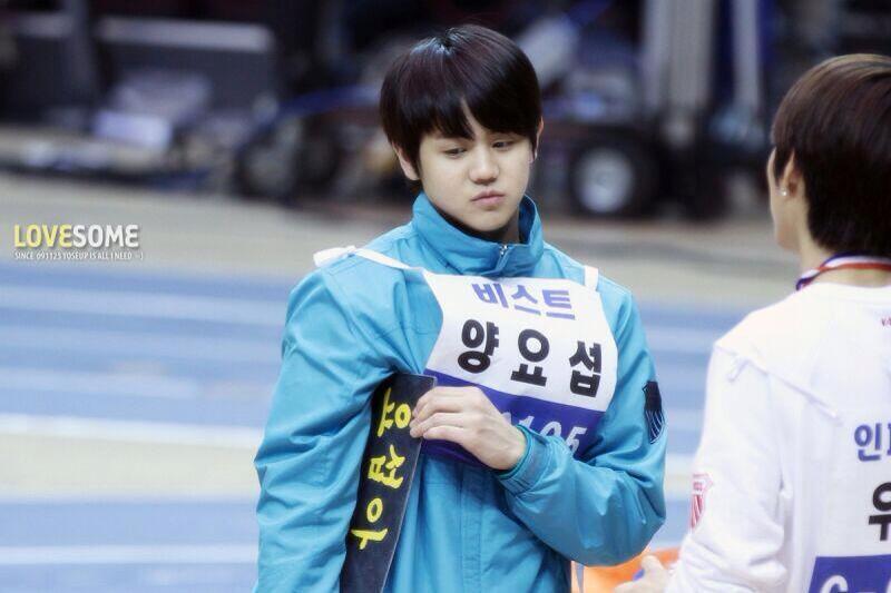 BapWW2qCAAIeCD4.jpg:large