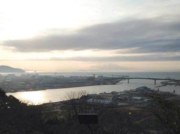 MASATSAT's tweet photo. 皆知ってるだろうか？今日は震災から1000日めだ。今朝の石巻。 do you know passed 1000 days after 3.11. today's Ishinomaki friend sent. http://t.co/IsVtCEcwbr