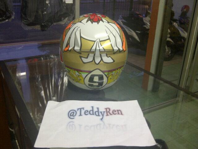 Terjual Helm AGV k3 dan GP-tech harga MIRING ukuran 