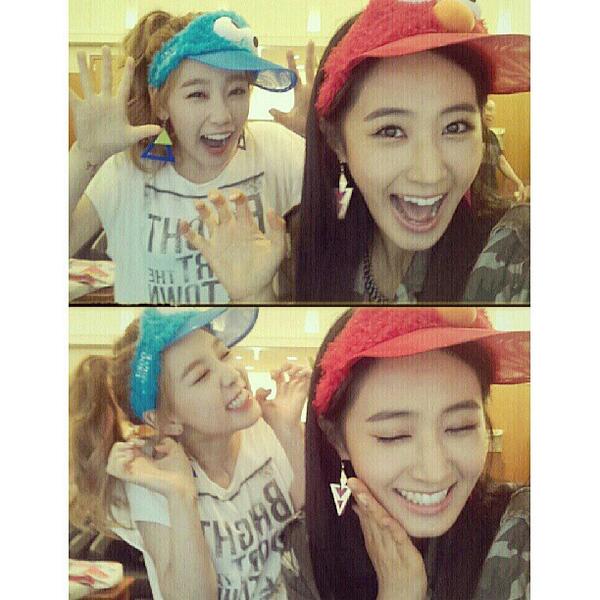 SH00JUNG's tweet photo. “@exoesuhort_: "GGTAYE0N: #HappyYuricornDay #YulTae http://t.co/BLWsSPPmYa"yuri sm yeon cantik deh wkwk”daridulu haha